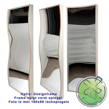 Designframe, de lijst volgt de contouren van de lachspiegel